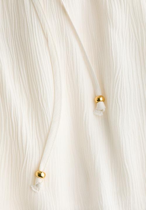 H&M - Viscose halterneck top - white