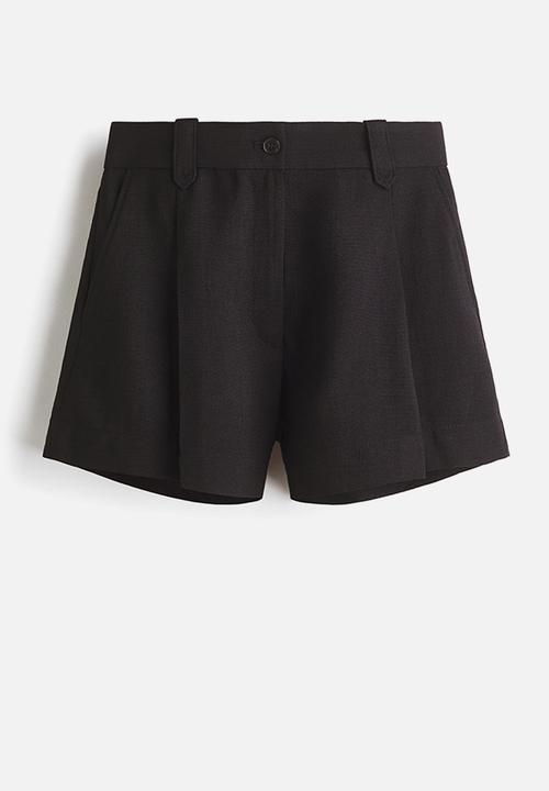H&M - Pleat-front shorts - black