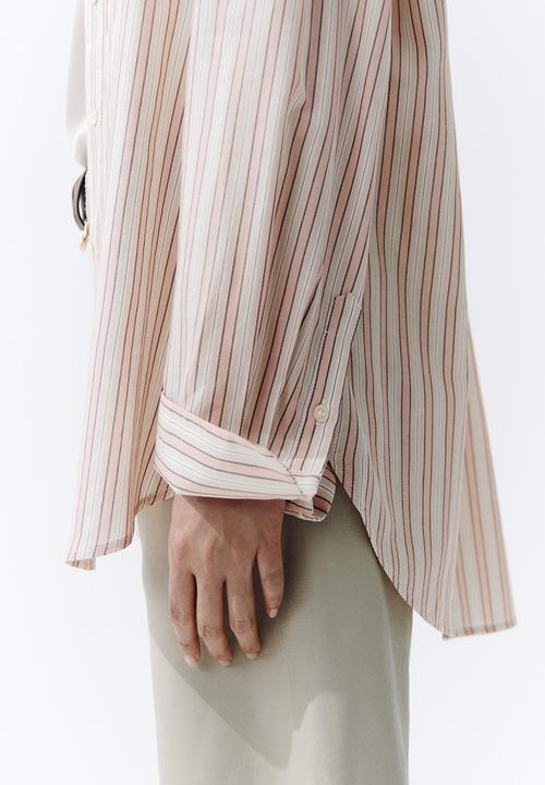 H&M - Oversized lyocell-blend shirt - light pink/striped