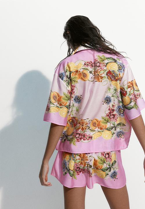 H&M - Oversized printed shirt - pink/lemons