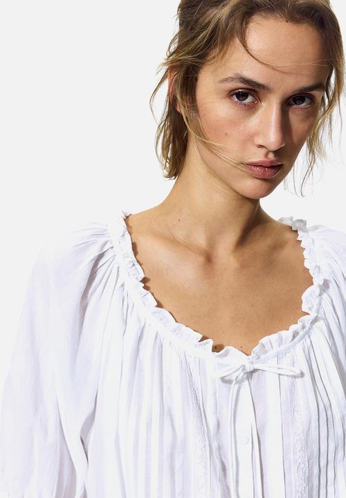 H&M - Pintucked blouse - white