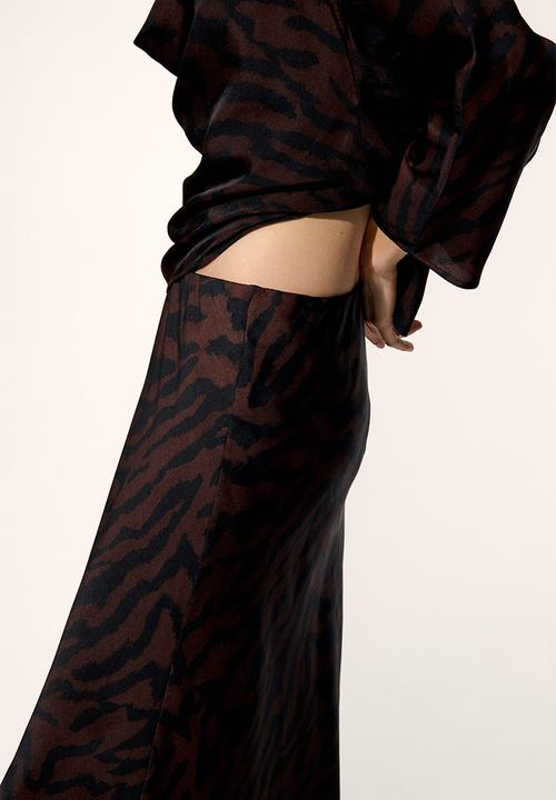 H&M - Maxi slip skirt - dark brown/zebra print