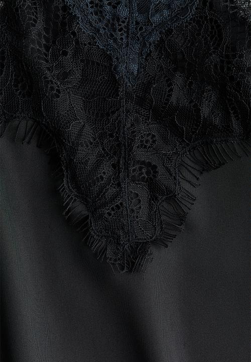 H&M - Lace-trimmed satin dress - black