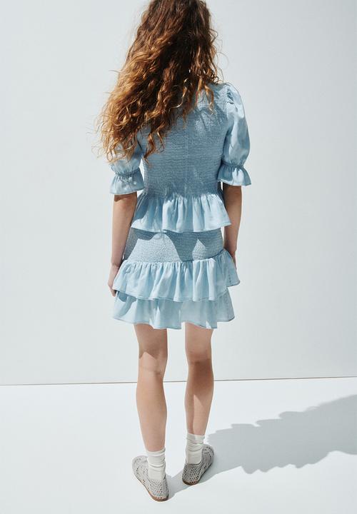H&M - Smocked denim blouse - light blue