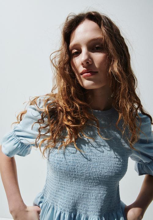 H&M - Smocked denim blouse - light blue