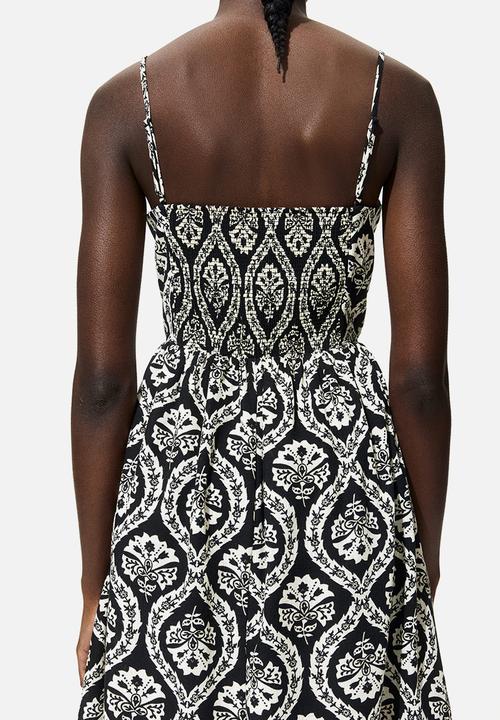 H&M - Strappy midi dress - black/patterned