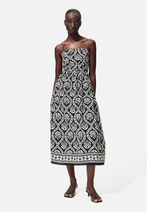 H&M - Strappy midi dress - black/patterned