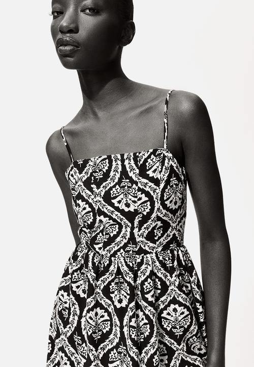 H&M - Strappy midi dress - black/patterned