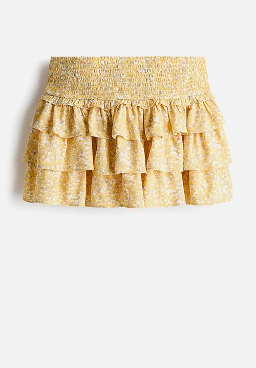 H&M - Tiered viscose mini skort - yellow/floral