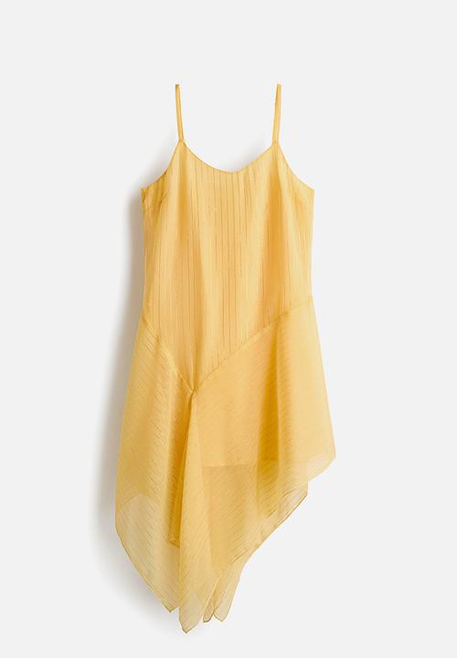 H&M - Shimmering strappy dress - yellow