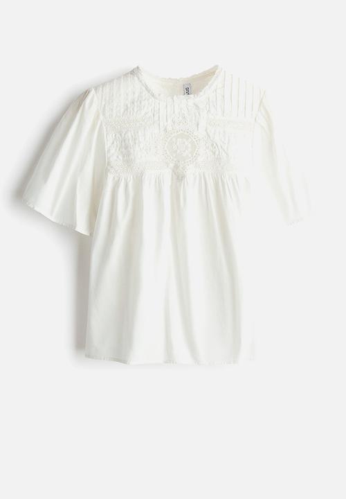 H&M - Broderie-anglaise cotton blouse - white