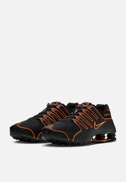 Nike - NIKE SHOX NZ