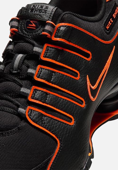 Nike - NIKE SHOX NZ