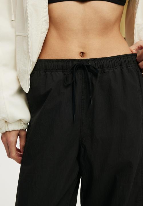 Cotton On - Utility Barrel Pant - Black