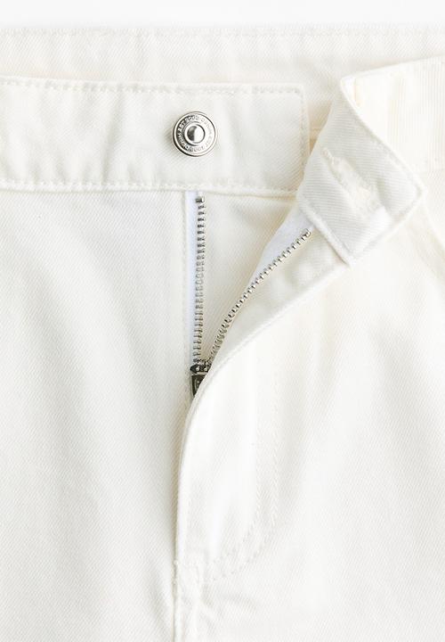 H&M - Raw-edge denim shorts - cream