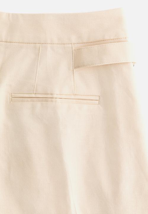 H&M - Linen-blend shorts - cream