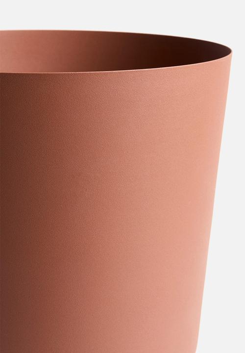 H&M - Large metal plant pot - terracotta