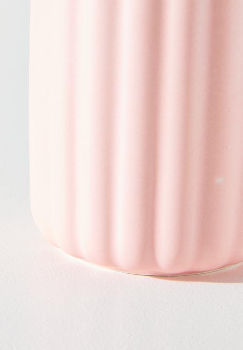 Excellent Houseware - Stripe Relief Mug with Coloured Handle Single 370ml - Pink
