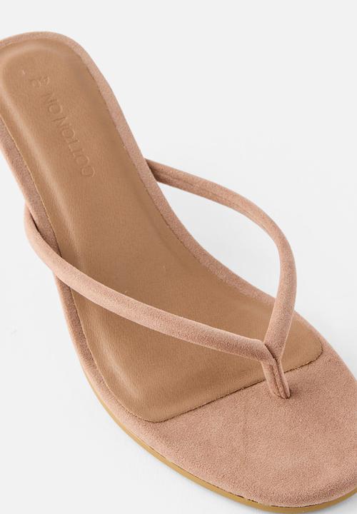 Cotton On - Harlow Flip Flop Kitten Heel - taupe micro