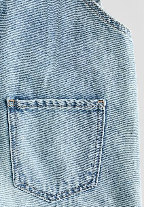 H&M - Denim dungaree shorts - light denim blue
