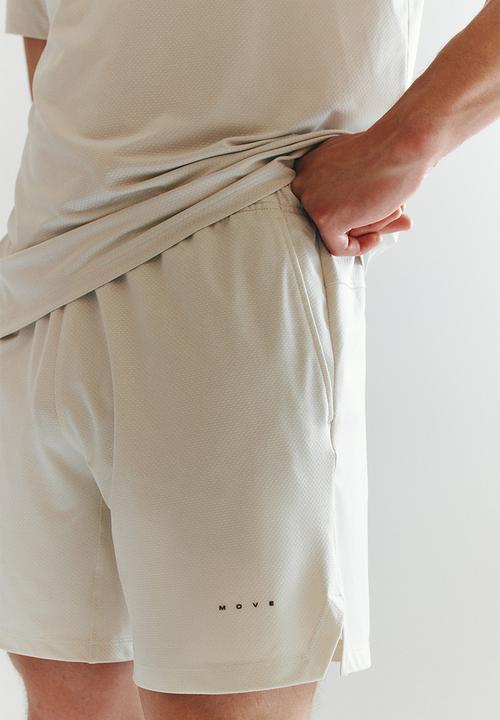 H&M - Sports shorts with drymove - natural white