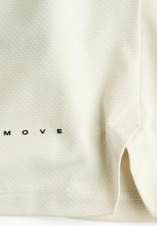 H&M - Sports shorts with drymove - natural white