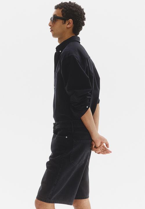 H&M - Relaxed fit denim shorts - denim black