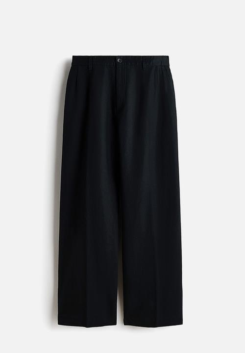H&M - Loose fit wide linen-blend trousers - black