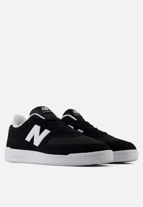 New Balance  - BB80