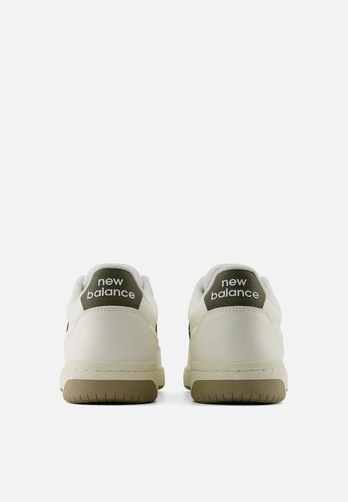 New Balance  - BB80