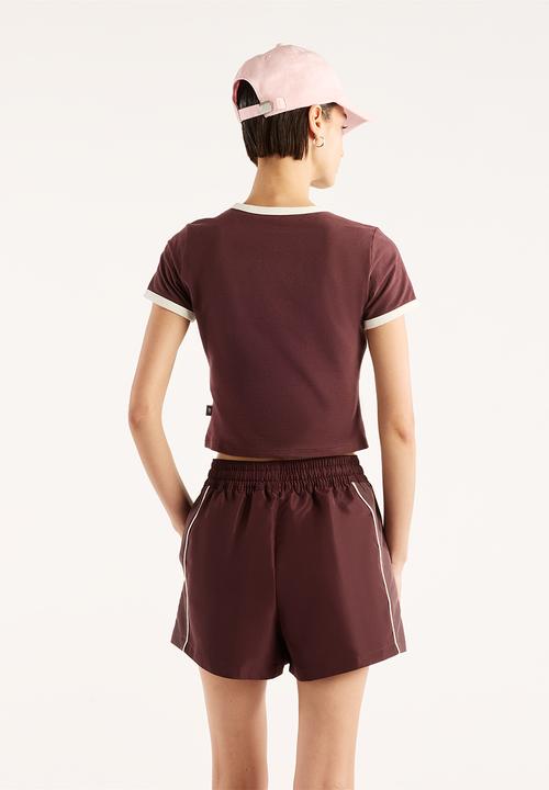 New Balance  - New Balance Trackside Ringer Tee - Cherry Leather