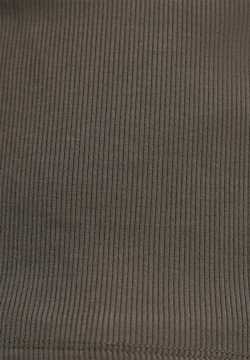 Forever New - Rebecca scallop trim T-shirt in thyme/porcelain