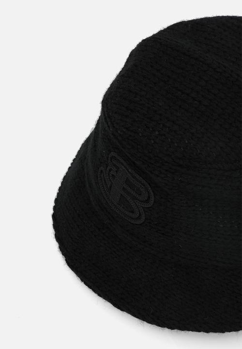 Ben Sherman - B Crochet Knit Hat - Black