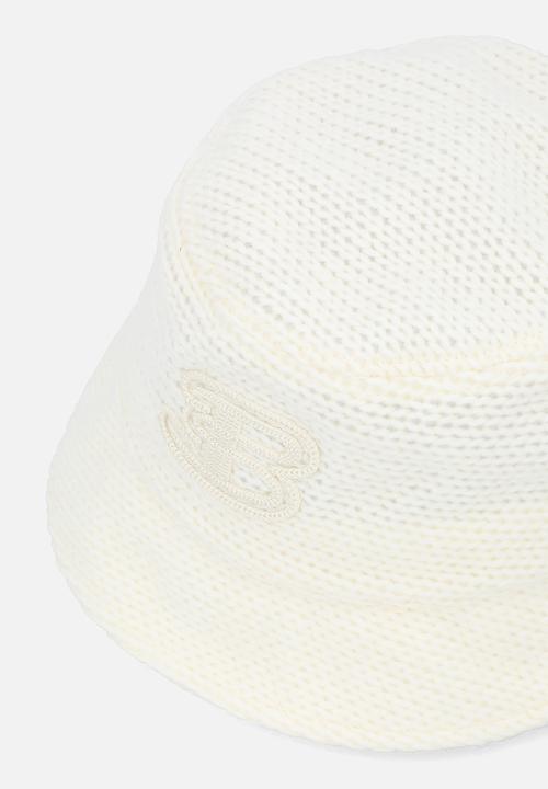 Ben Sherman - B Crochet Knit Hat - Off White