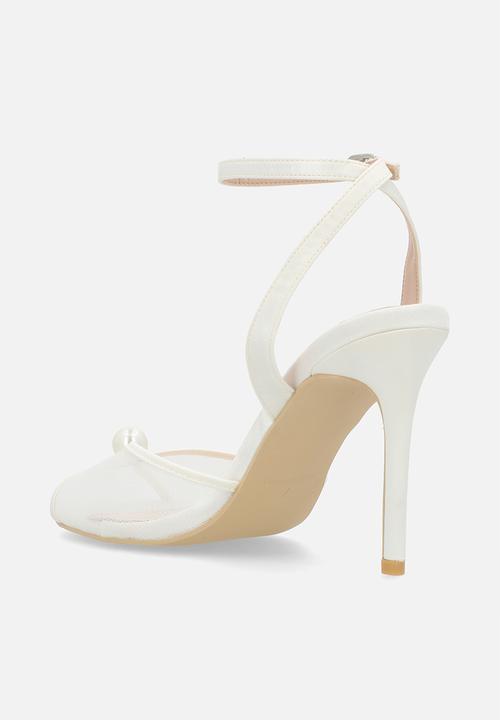 Be Mine - Kyree ankle strap heel - ivory satin