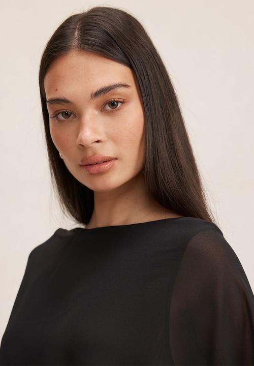 Forever New - Jessie batwing top - black