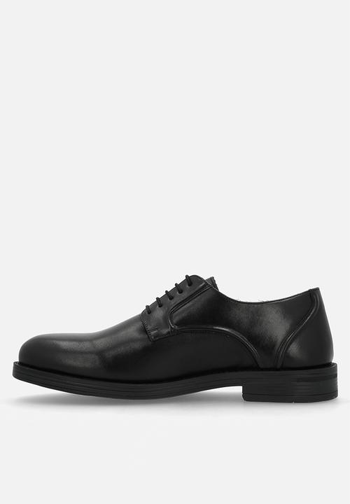 Hush Puppies - Maradona - Black