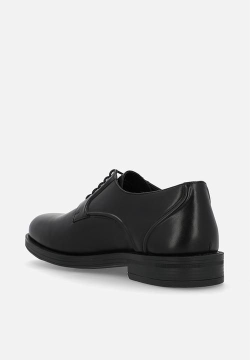 Hush Puppies - Maradona - Black