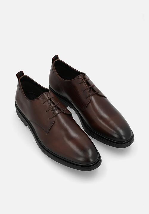 Hush Puppies - Jace - Brown