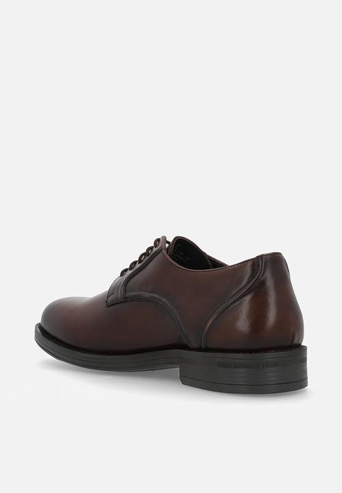 Hush Puppies - Maradona - Brown
