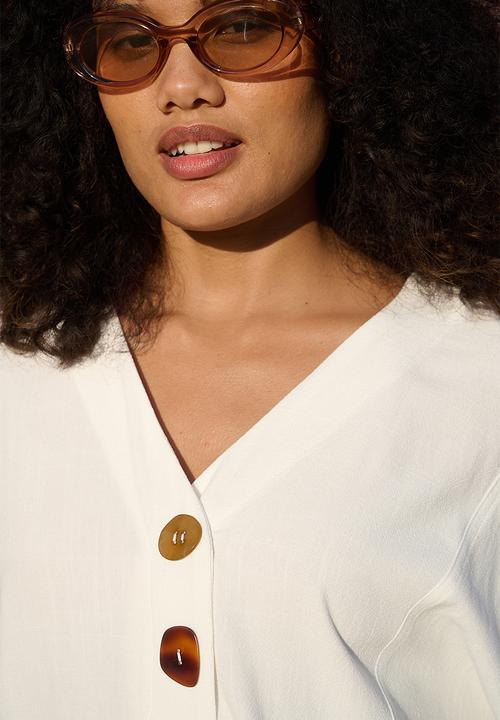Me&B - Perspex Button Detail Dolman Sleeve Top - Milk