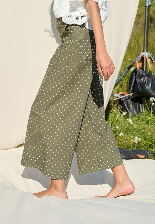 Me&B - Bengaline Wide Leg Crop - Green