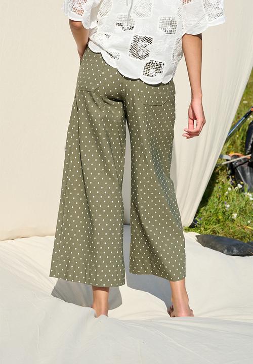 Me&B - Bengaline Wide Leg Crop - Green