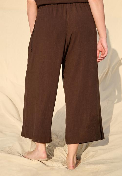Me&B - Deep Invert Wide Leg Cropped Pant  - Dark Chocolate