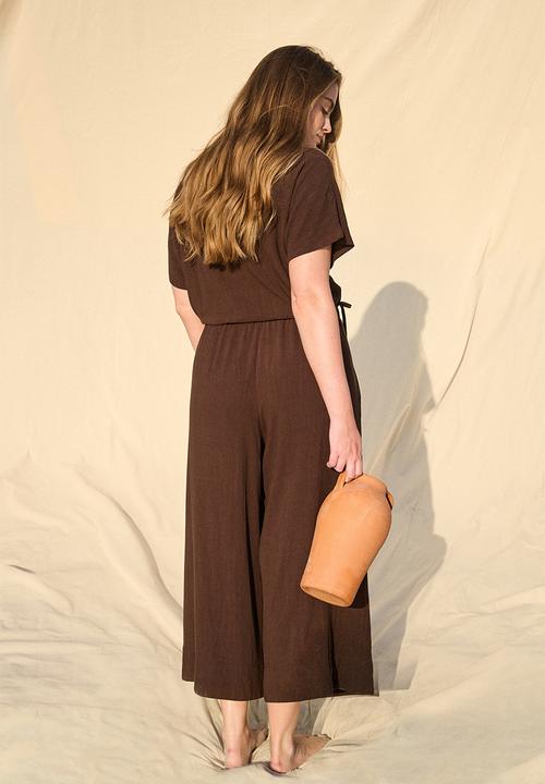 Me&B - Deep Invert Wide Leg Cropped Pant  - Dark Chocolate