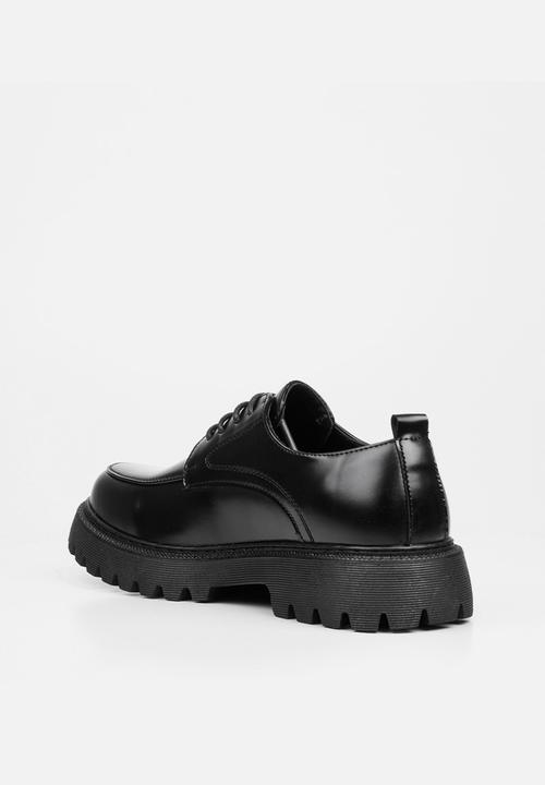 MAZERATA - NOVAK 4 Black