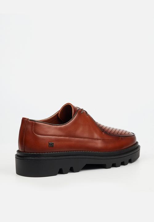 MAZERATA - VINCHEY 84 Tan