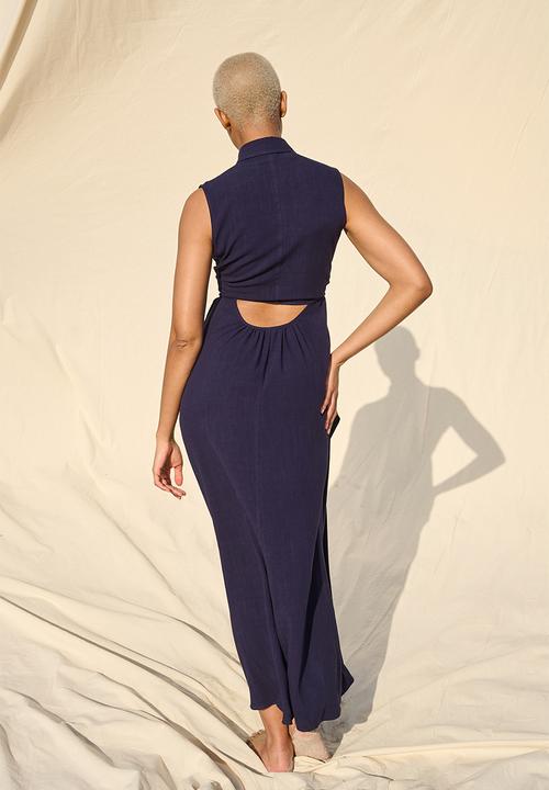 Me&B - Sleeveless Front Tie Back Peekout Dress - Ink