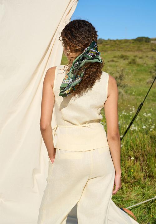 Me&B - Linen Wrap top - Angora