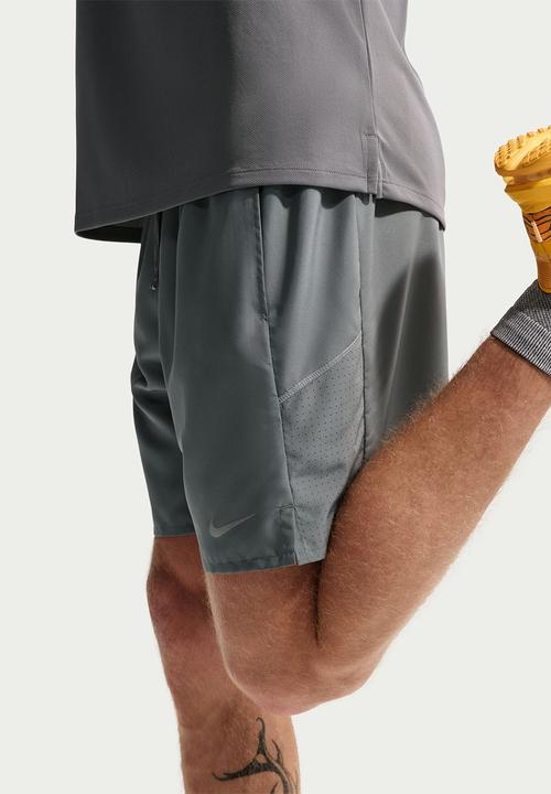 Nike - Miler Dri-FIT Brief-Lined 7" Running Shorts  - Smoke Grey